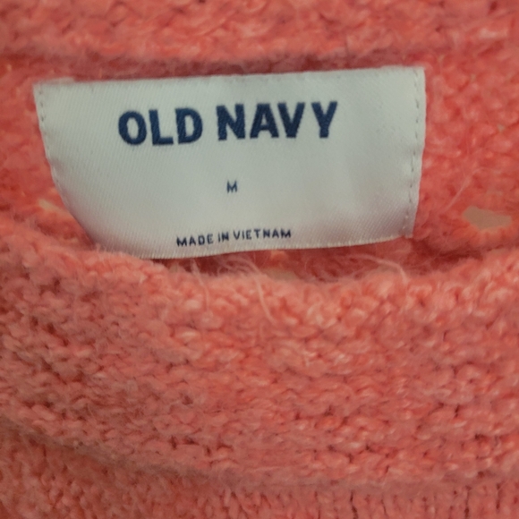 Old Navy coral sweater. Size Medium. Warm and soft. - Picture 2 of 5